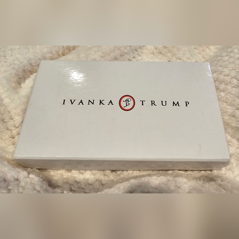 New Ivanka Trump Wallet